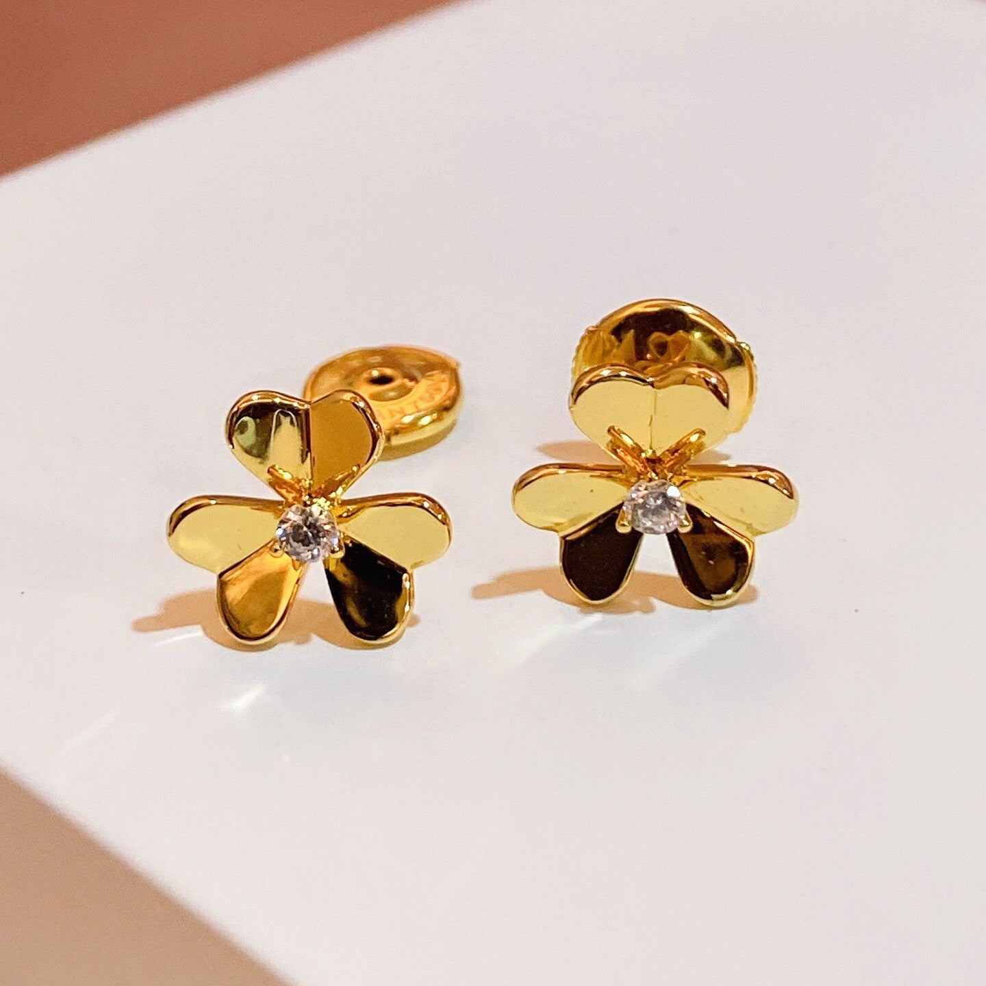 ¡®Twinkle jewelry¡¯FRIVOLE MINI FLOWER EARRINGS