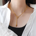 Niche Luxury Women’s Gold Snake Clavicle Chain, Zircon Snake Head Design, High-End Texture