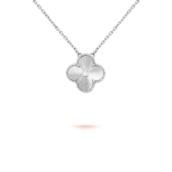 ¡®Twinkle jewelry¡¯CLOVER  15MM DIAMOND LASER NECKLACE SILVER