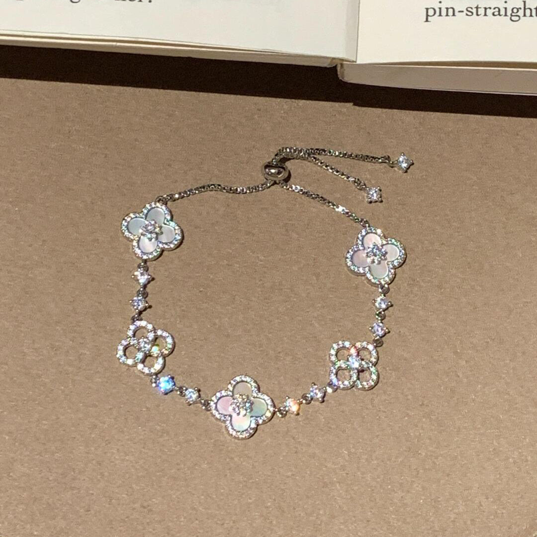 ¡®Twinkle jewelry¡¯CLOVER 5 MOTIF PINK BLUE RED WHITE BRACELET
