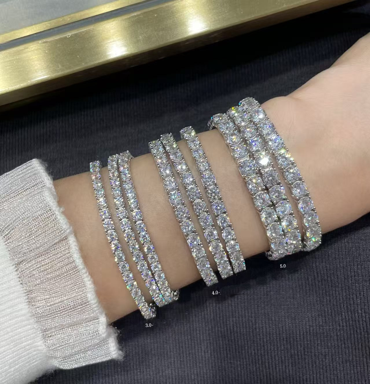 [¡®Twinkle jewelry¡¯]TENNIS BRACELET WITH FULL DIAMOND SETTING