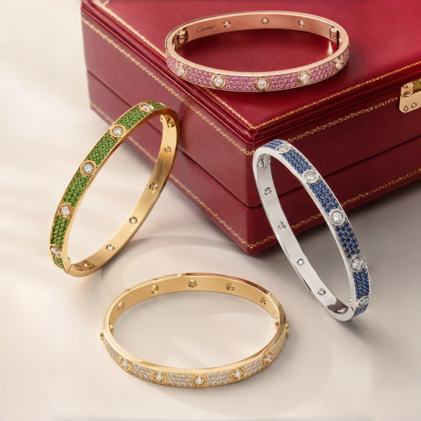 [Twinkle JURI]2026 PAVE GEMSTONE LOVE BRACELET 6.1MM 10 DIAMONDS
