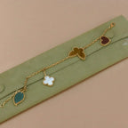 ¡®Twinkle jewelry¡¯LUCKY SPRING 5 MOTIF GOLD BRACELET