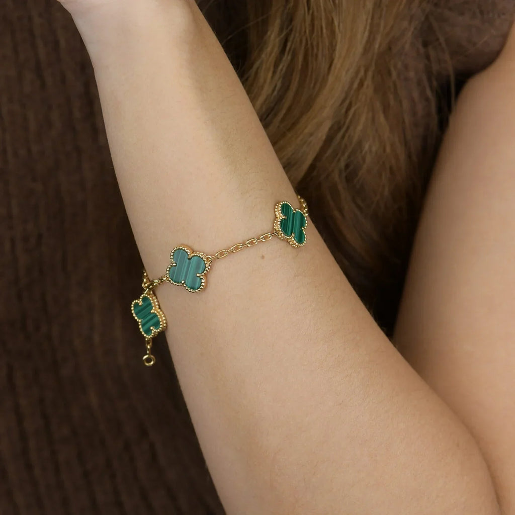 [Twinkle jewelry]New  CLOVER 5 MOTIF MALACHITE BRACELET COLLECTION