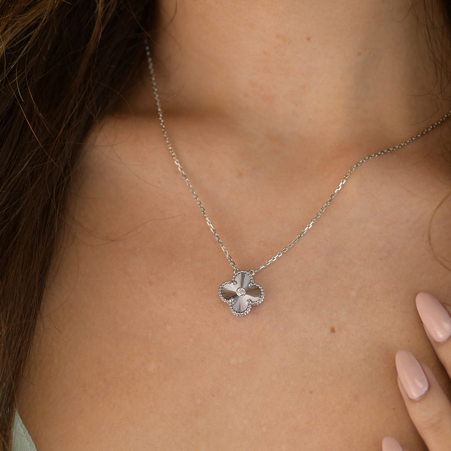 ¡®Twinkle jewelry¡¯CLOVER  15MM DIAMOND LASER NECKLACE SILVER