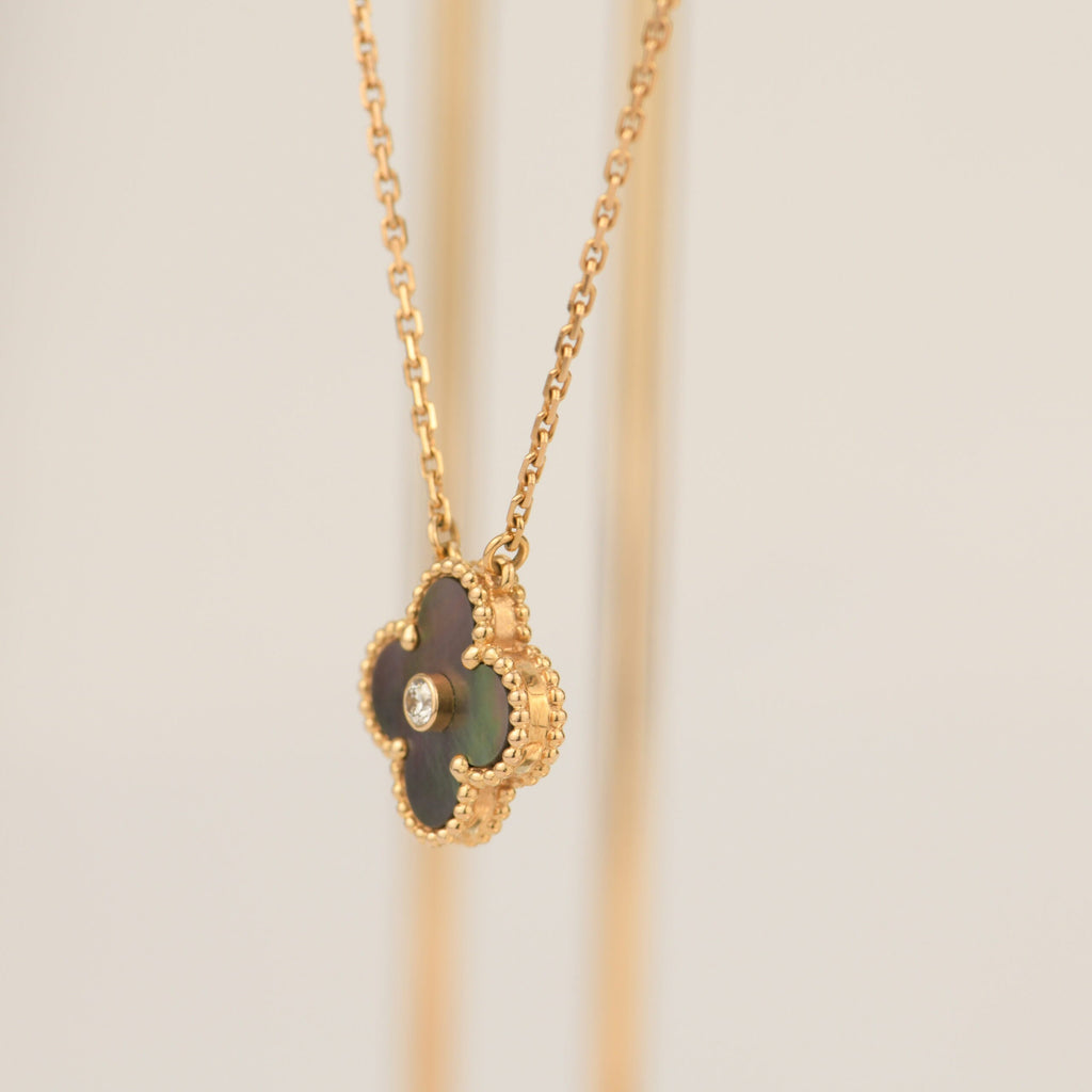 ¡®Twinkle jewelry¡¯CLOVER 15MM DIAMOND AND MOTHER-OF-GREY NECKLACE