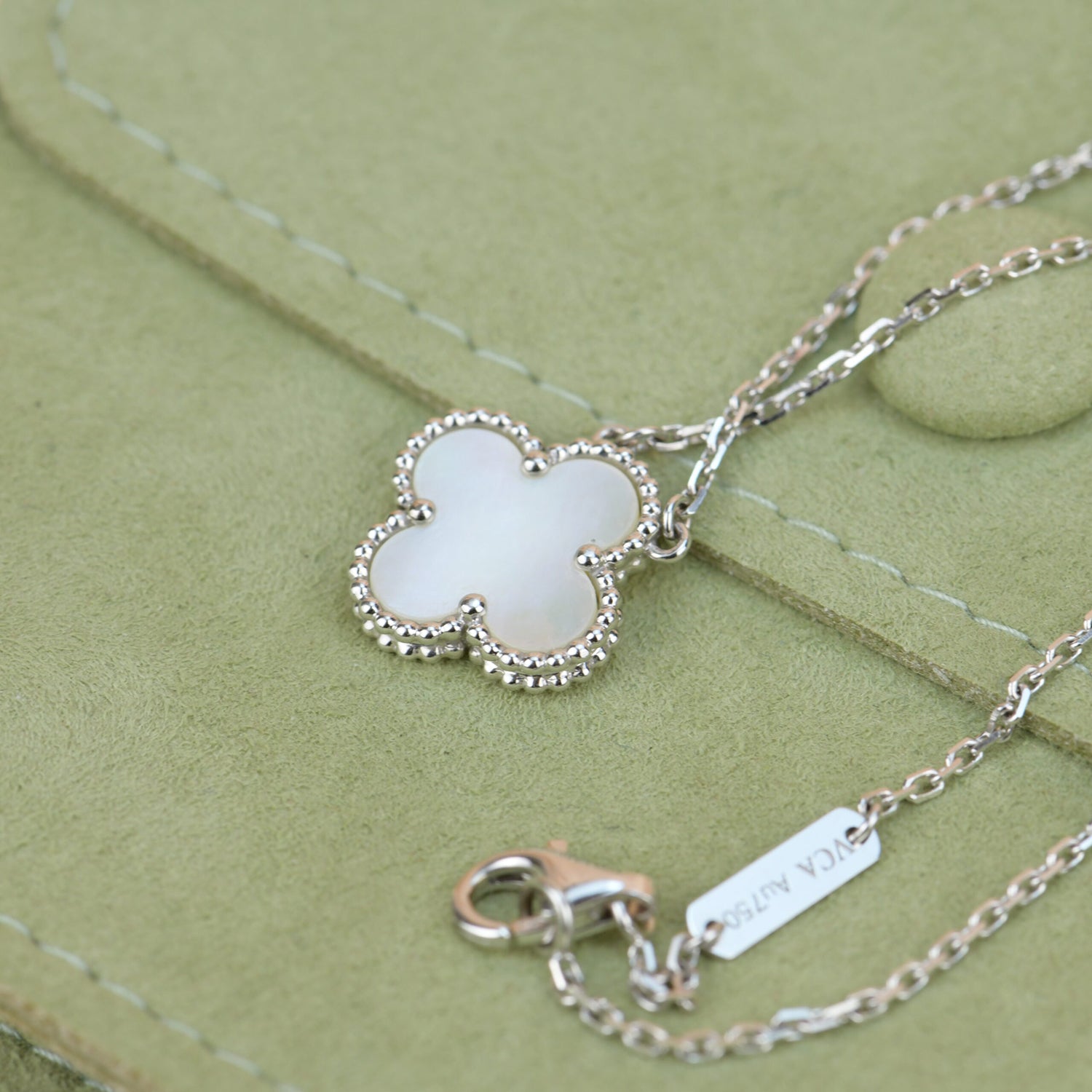 ¡®Twinkle jewelry¡¯CLOVER  15MM WHITE MOTHER-OF-PEARL SILVER