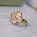 ¡®Twinkle jewelry¡¯CLOVER PINK MOP RING GOLD DIAMOND