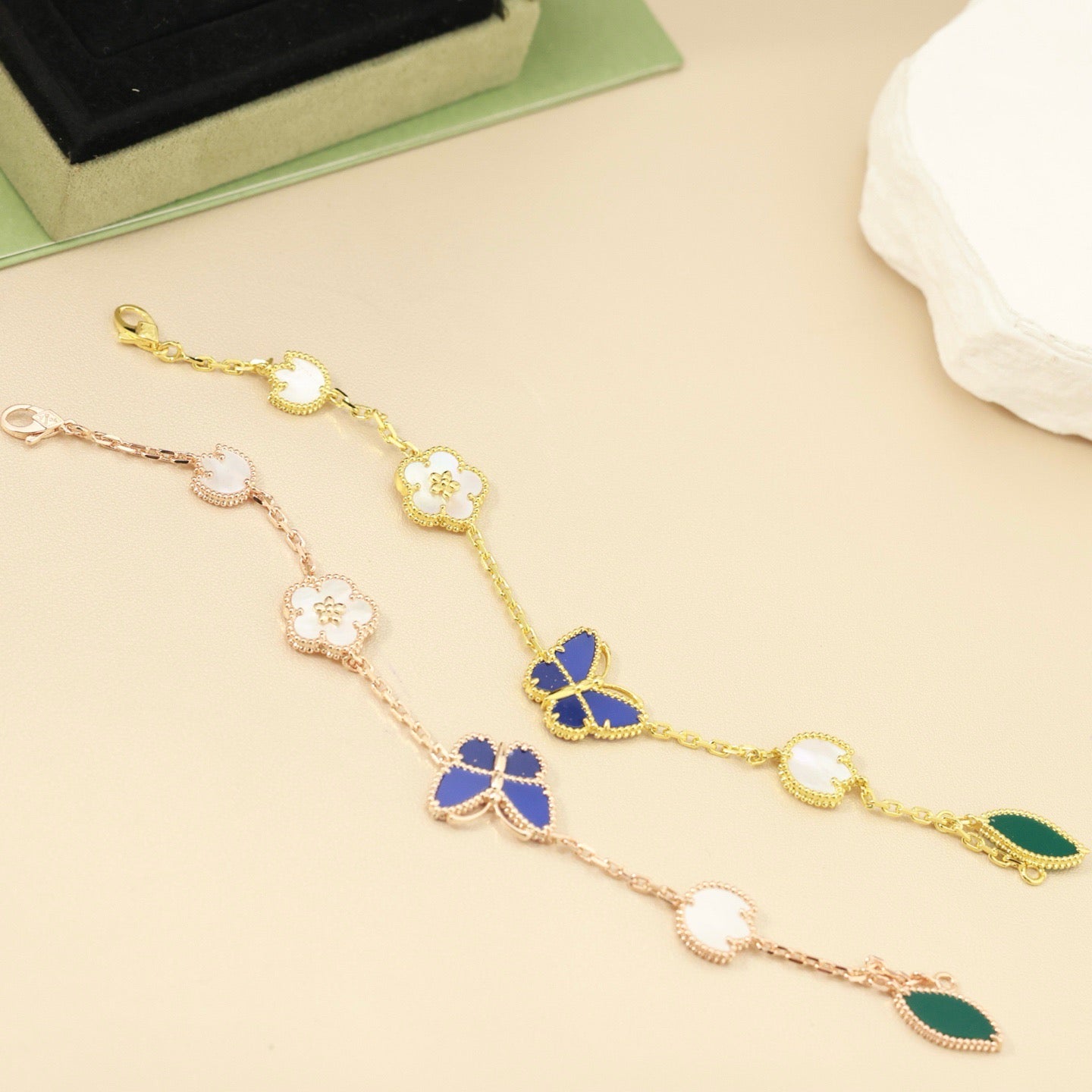 [Twinkle JURI]LUCKY SPRING BUTTERFLY 5 MOTIF BRACELET