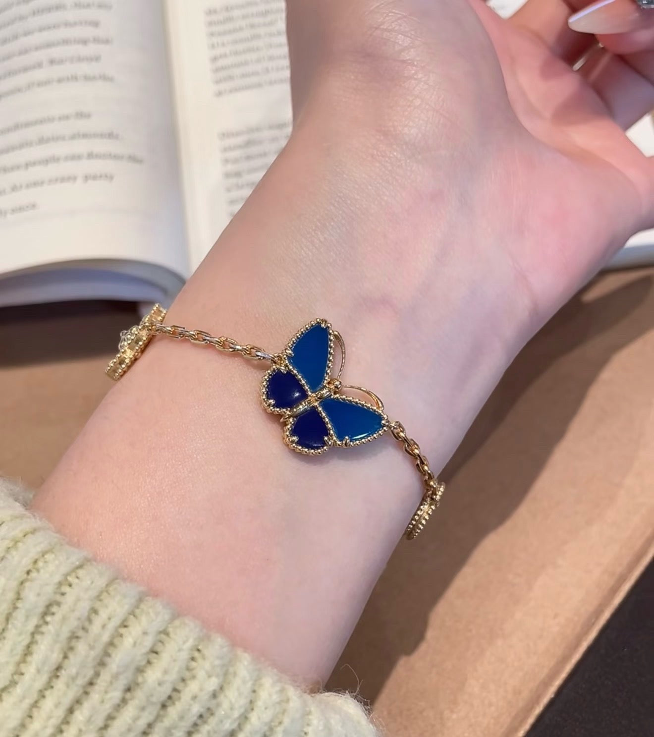 [Twinkle JURI]LUCKY SPRING BUTTERFLY 5 MOTIF BRACELET