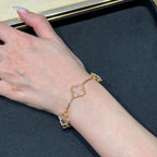 [Twinkle jewelry]New CLOVER 5 MOTIF ROCK CRYSTAL BRACELET