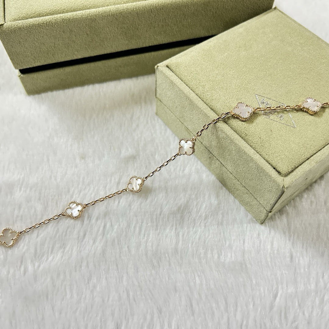 [¡®Twinkle jewelry¡¯]CLOVER 6 MOTIF WHITE MOP BRACELET