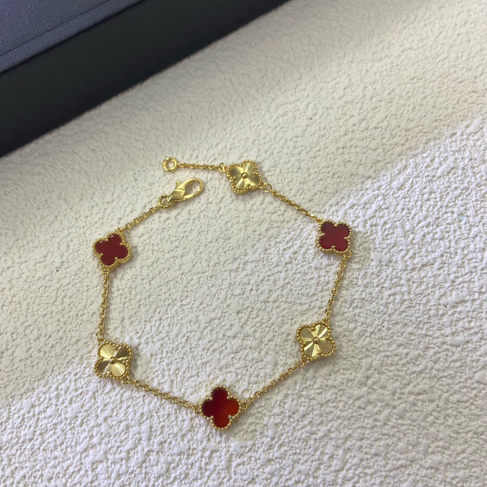 [¡®Twinkle jewelry¡¯]CLOVER 6 MOTIF RED AGATE LASER BRACELET