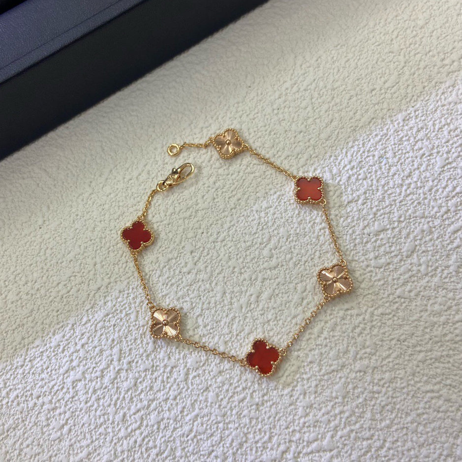 [¡®Twinkle jewelry¡¯]CLOVER 6 MOTIF RED AGATE LASER BRACELET