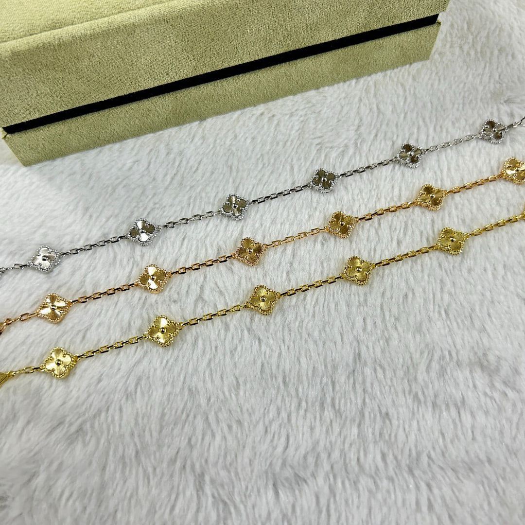 [Twinkle jewelry]New CLOVER 6 MOTIF DIAMOND BRACELET
