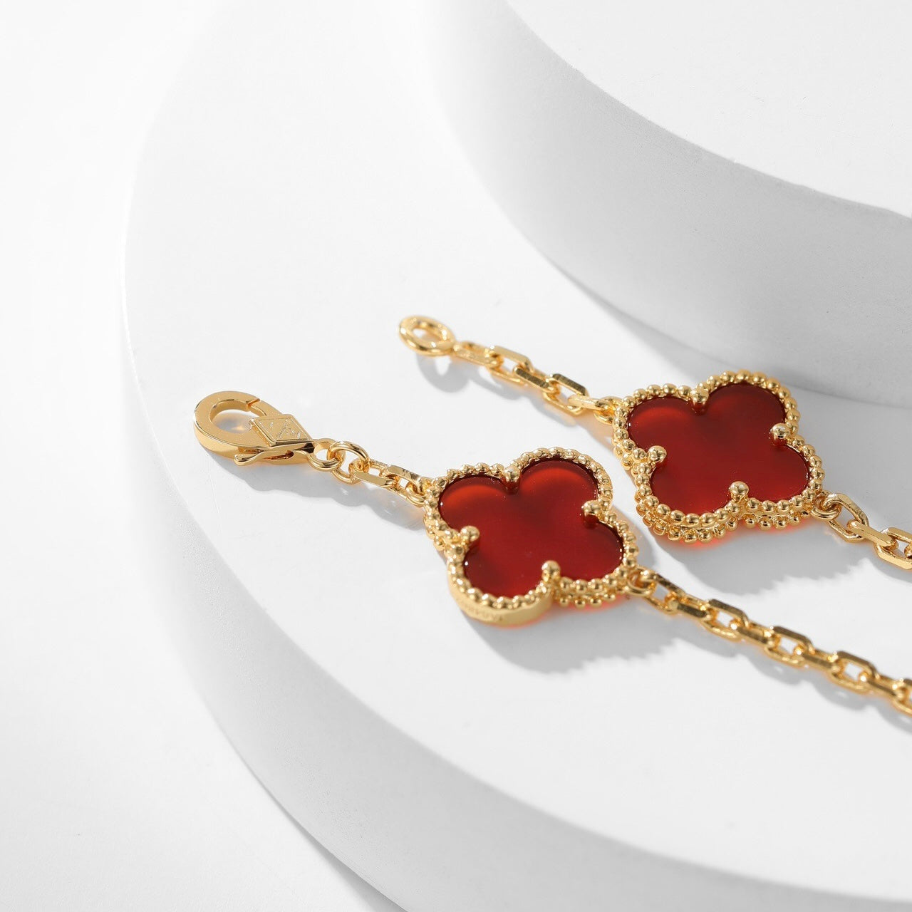 ¡®Twinkle jewelry¡¯CLOVER 10 MOTIFS CARNELIAN NECKLACE
