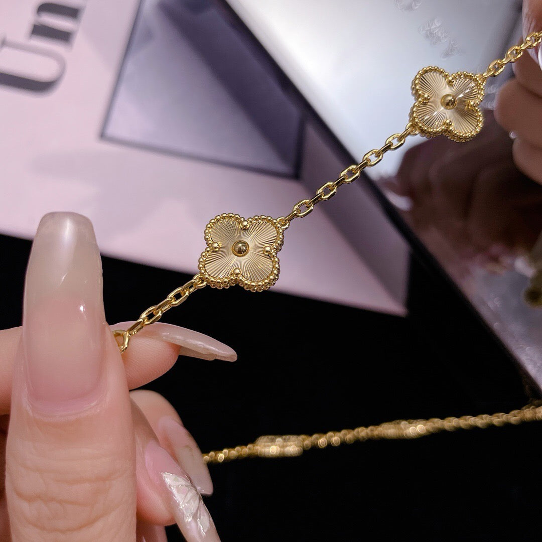 ¡®Twinkle jewelry¡¯CLOVER 10 MOTIFS LASER NECKLACE