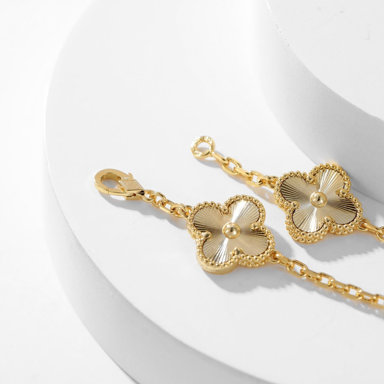 ¡®Twinkle jewelry¡¯CLOVER 10 MOTIFS LASER NECKLACE