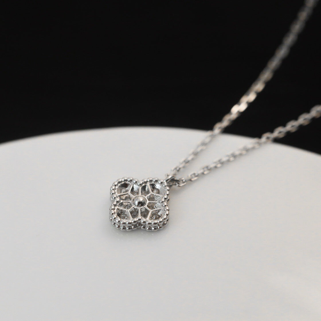 ¡®Twinkle jewelry¡¯CLOVER MINI 9.5MM PENDANT DIAMOND NECKLACE