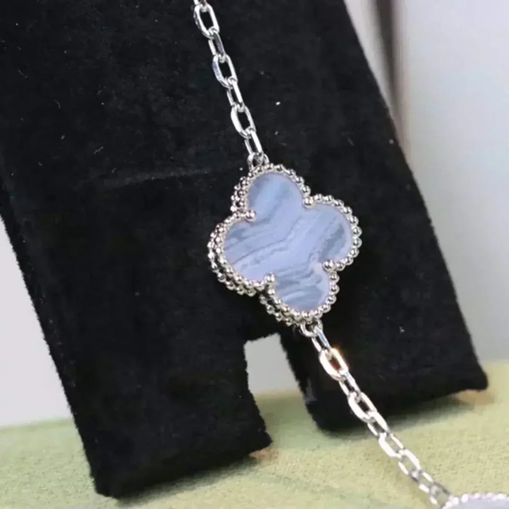 [Twinkle jewelry]New  CLOVER 5 MOTIF PURPLE CHALCEDONY BRACELET COLLECTION