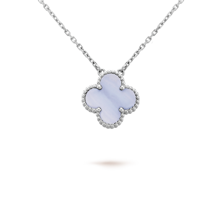 ¡®Twinkle jewelry¡¯CLOVER 15MM BLUE CHALCEDONY NECKLACE SILVER