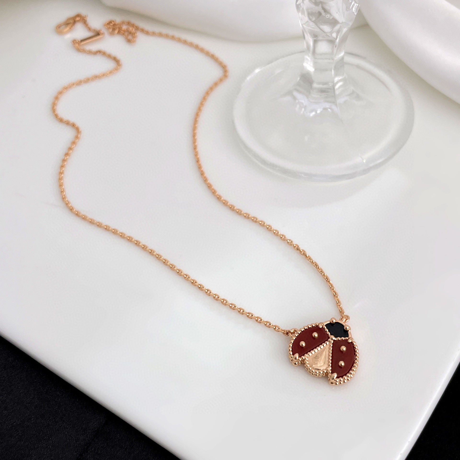 ¡®Twinkle jewelry¡¯LUCKY  CARNELIANS LADYBUG NECKLACE