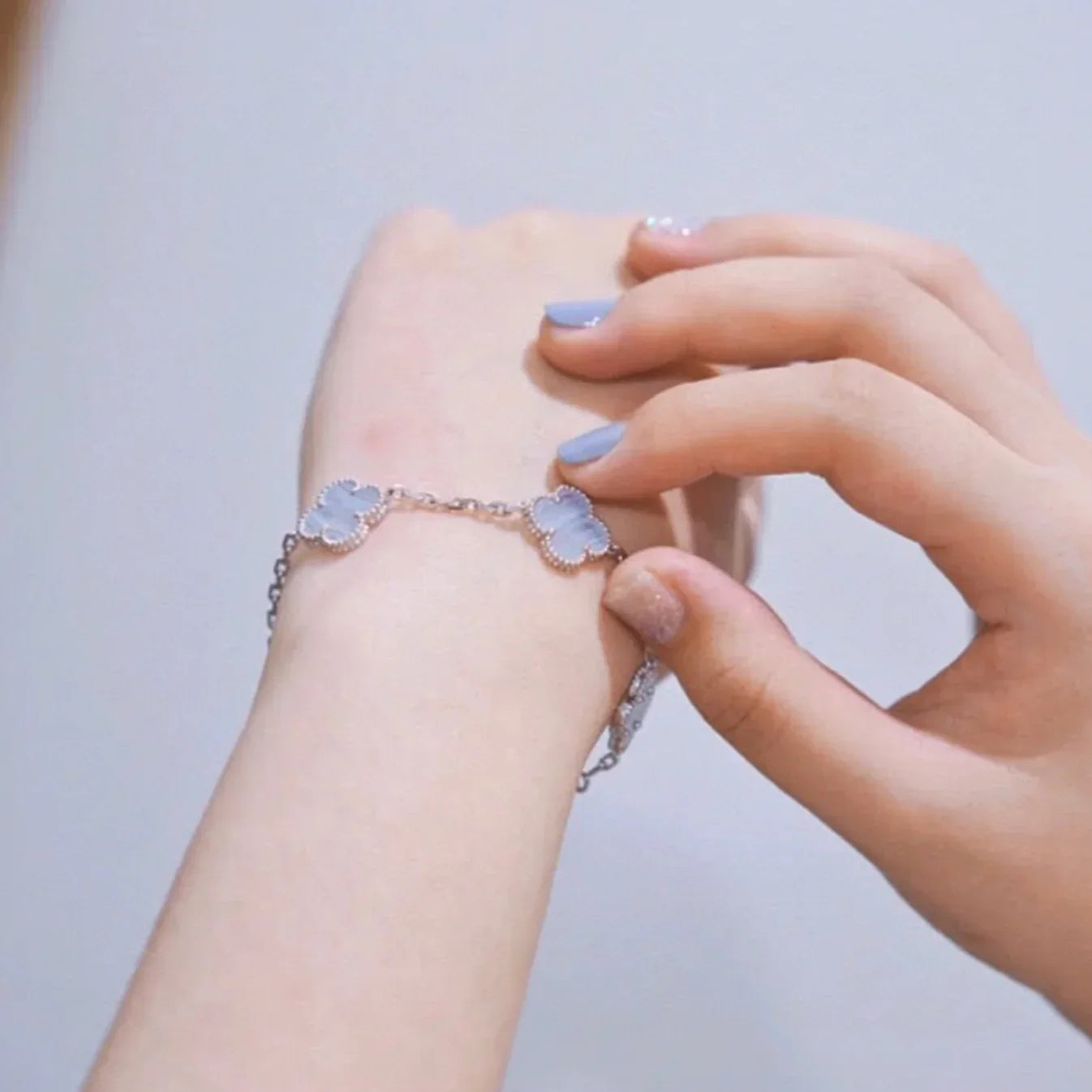 [Twinkle jewelry]New  CLOVER 5 MOTIF PURPLE CHALCEDONY BRACELET COLLECTION