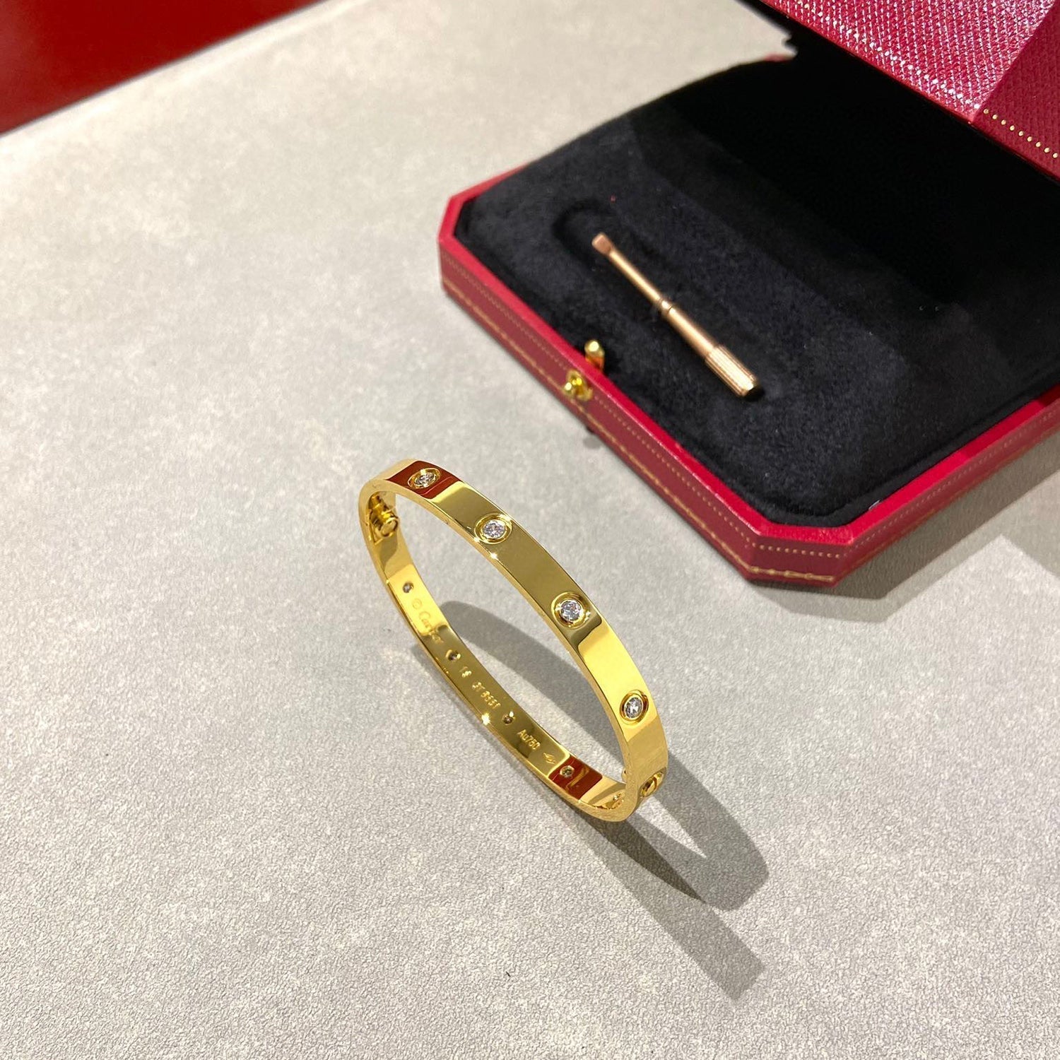 ¡®Twinkle jewelry¡¯LOVE BRACELET 6.1MM 10 DIAMONDS