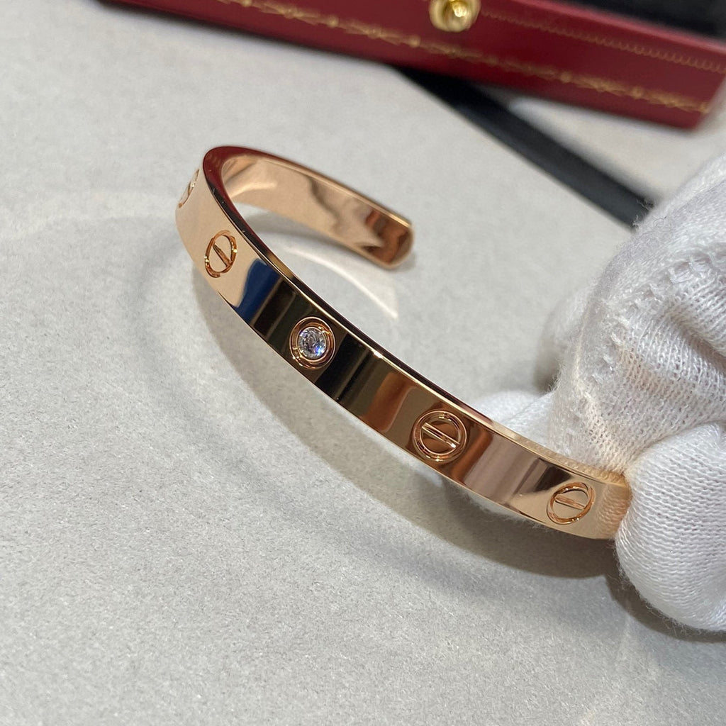 ¡®Twinkle jewelry¡¯LOVE BRACELET 6.1MM 1 DIAMOND OPEN CUFF