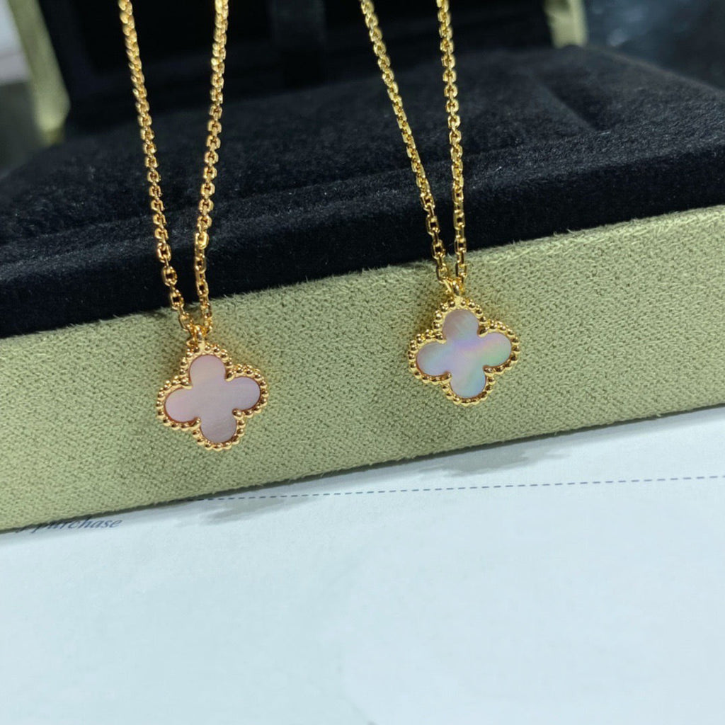 ¡®Twinkle jewelry¡¯CLOVER 15MM PINK MOTHER-OF-PEARL SINGLE FLOWER NECKLACE