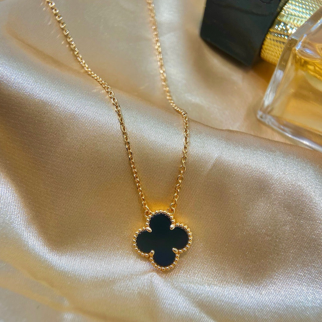 ¡®Twinkle jewelry¡¯CLOVER 15MM BLACK ONYX SINGLE FLOWER NECKLACE