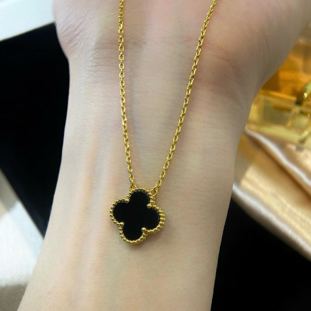 ¡®Twinkle jewelry¡¯CLOVER 15MM BLACK ONYX SINGLE FLOWER NECKLACE