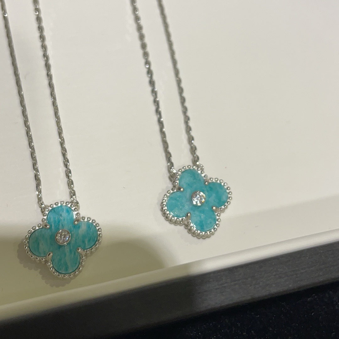 ¡®Twinkle jewelry¡¯CLOVER 15MM DIAMOND SVRES PORCELAIN  NECKLACE SILVER