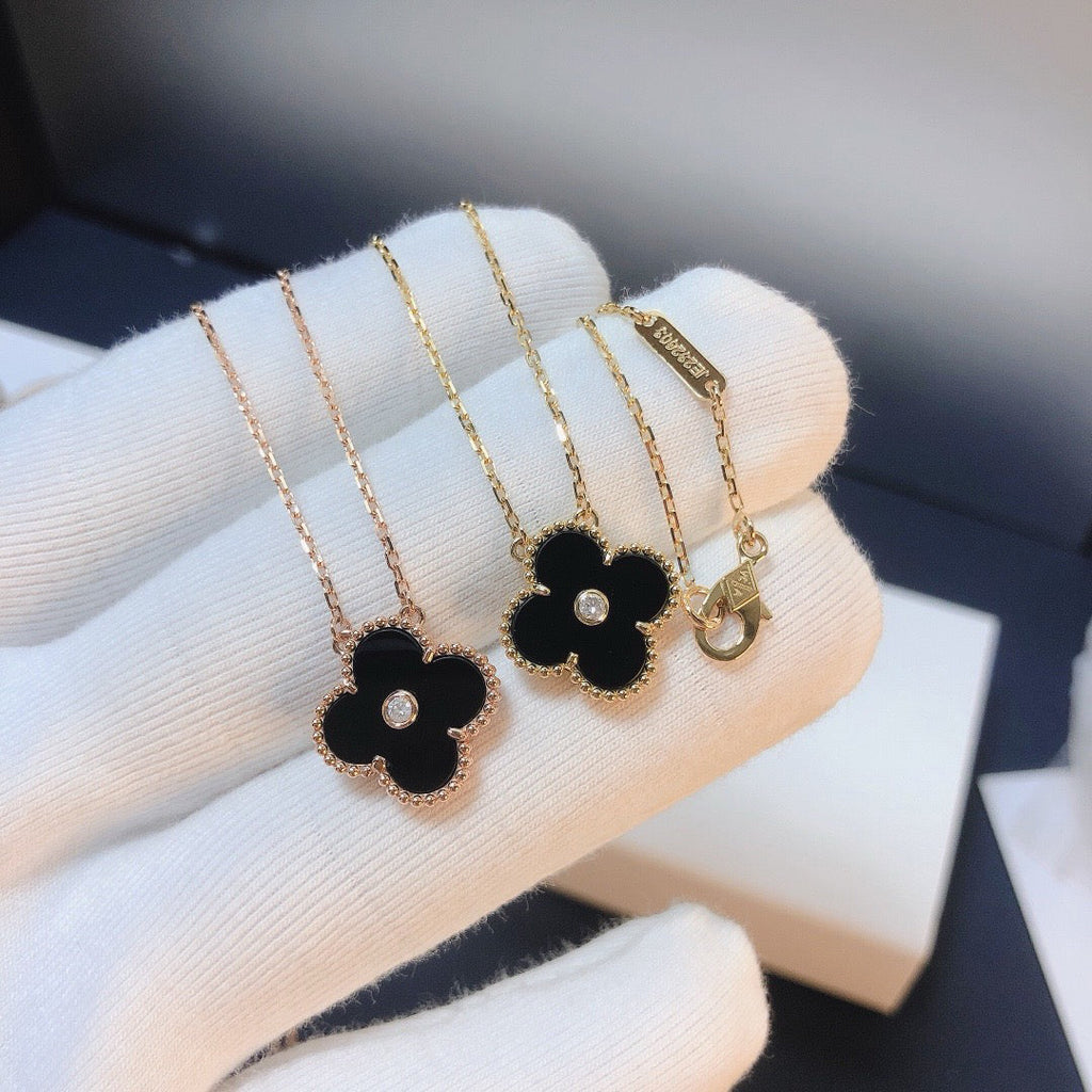¡®Twinkle jewelry¡¯CLOVER 15MM DIAMOND ONYX NECKLACE