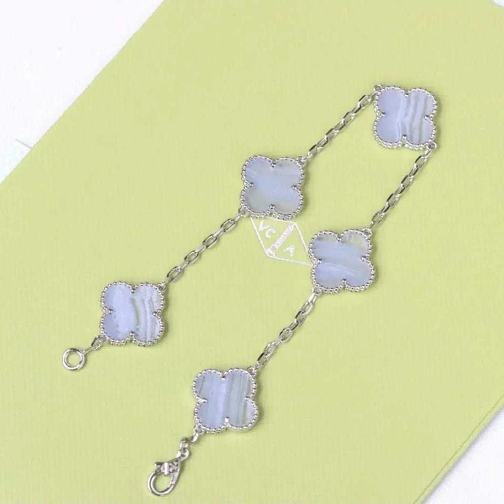 [Twinkle jewelry]New  CLOVER 5 MOTIF PURPLE CHALCEDONY BRACELET COLLECTION