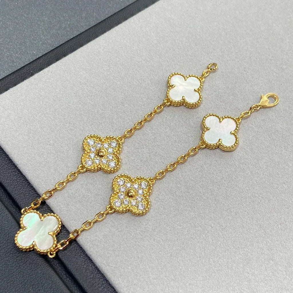 [Twinkle jewelry]New CLOVER WHITE PEARL MOP 5 MOTIF BRACELET COLLECTION