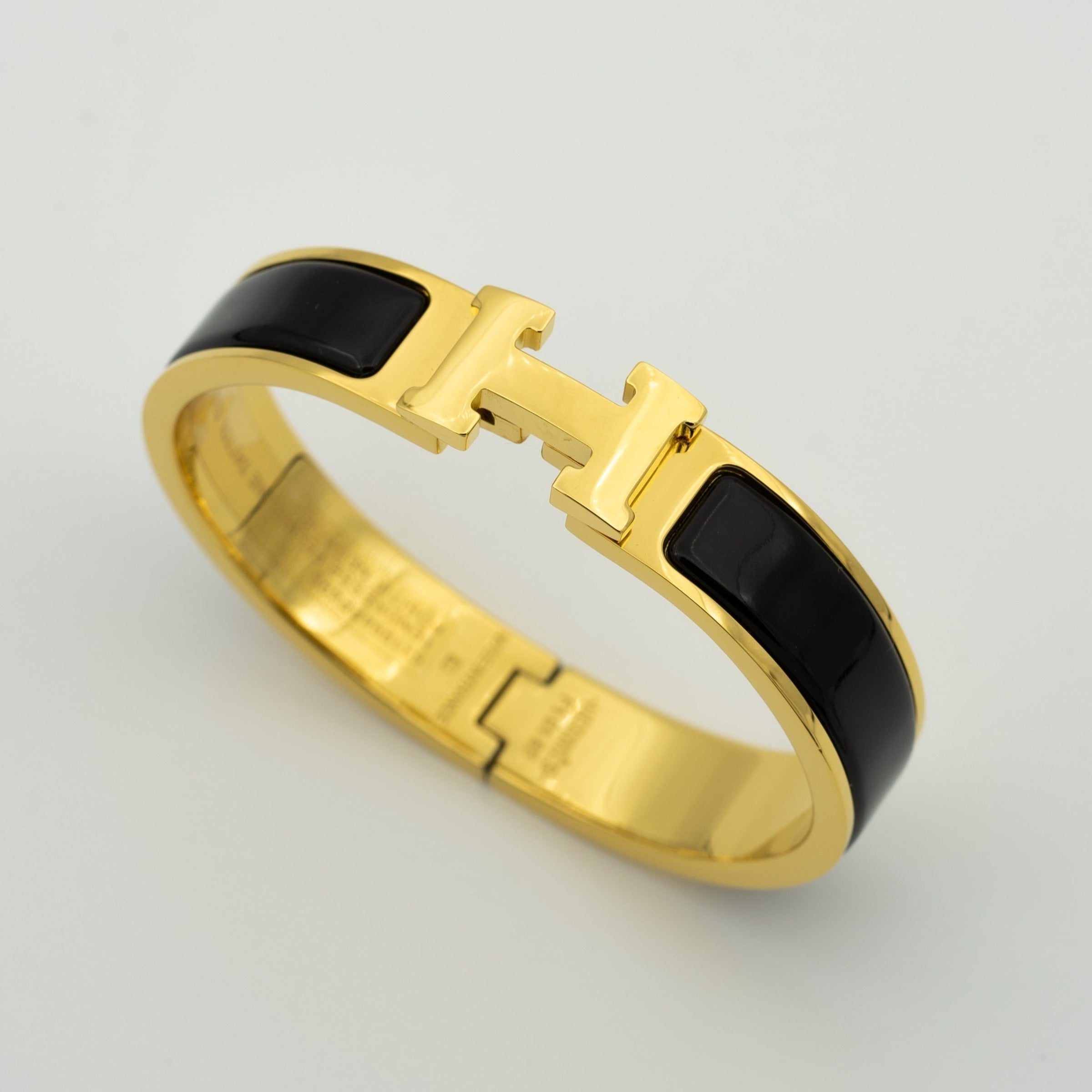 ¡®Twinkle jewelry¡¯H BLACK BRACELET