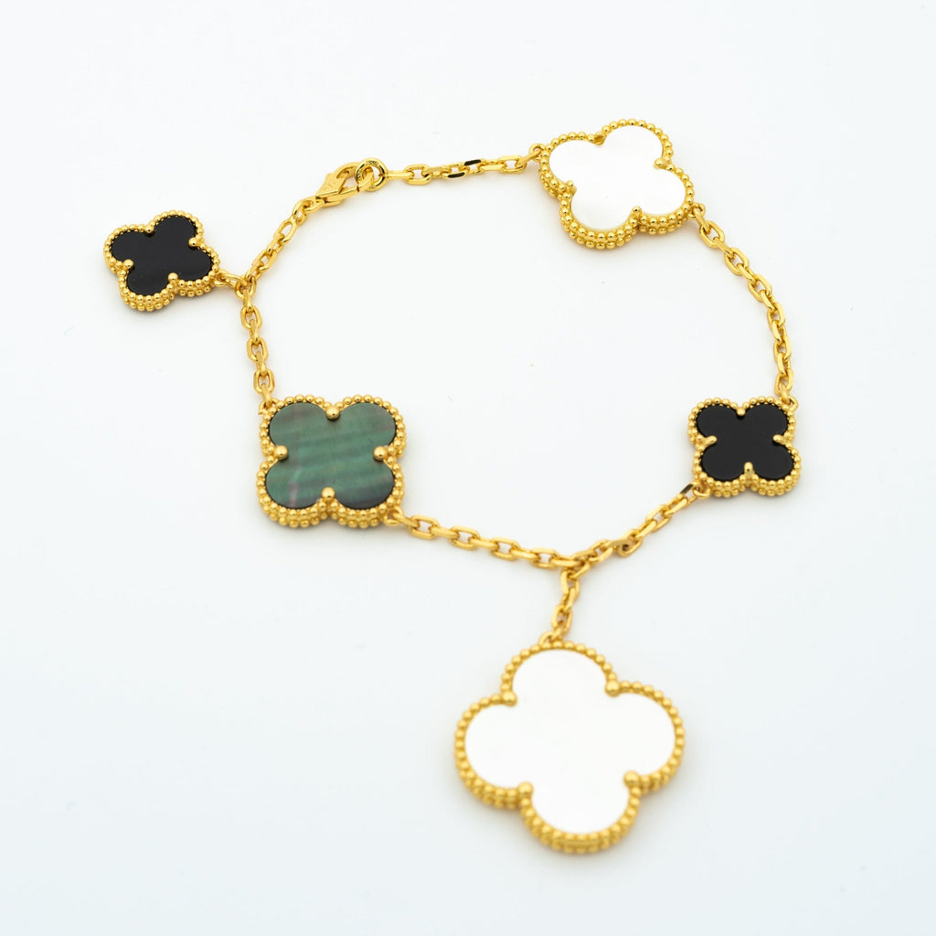¡®Twinkle jewelry¡¯CLOVER BRACELET 5 MOTIFS ONYX MOP