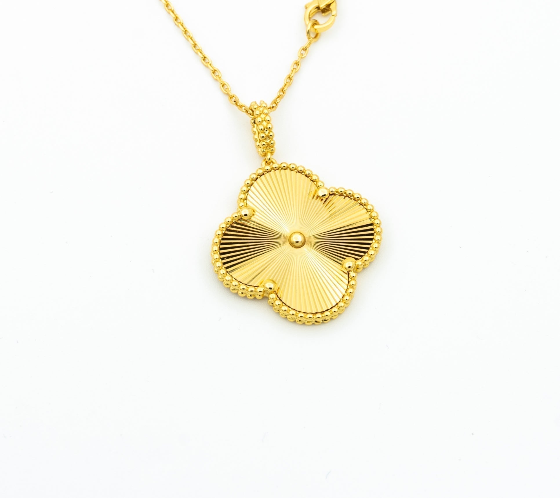¡®Twinkle jewelry¡¯CLOVER 25MM PEDANT NECKLACE GOLD