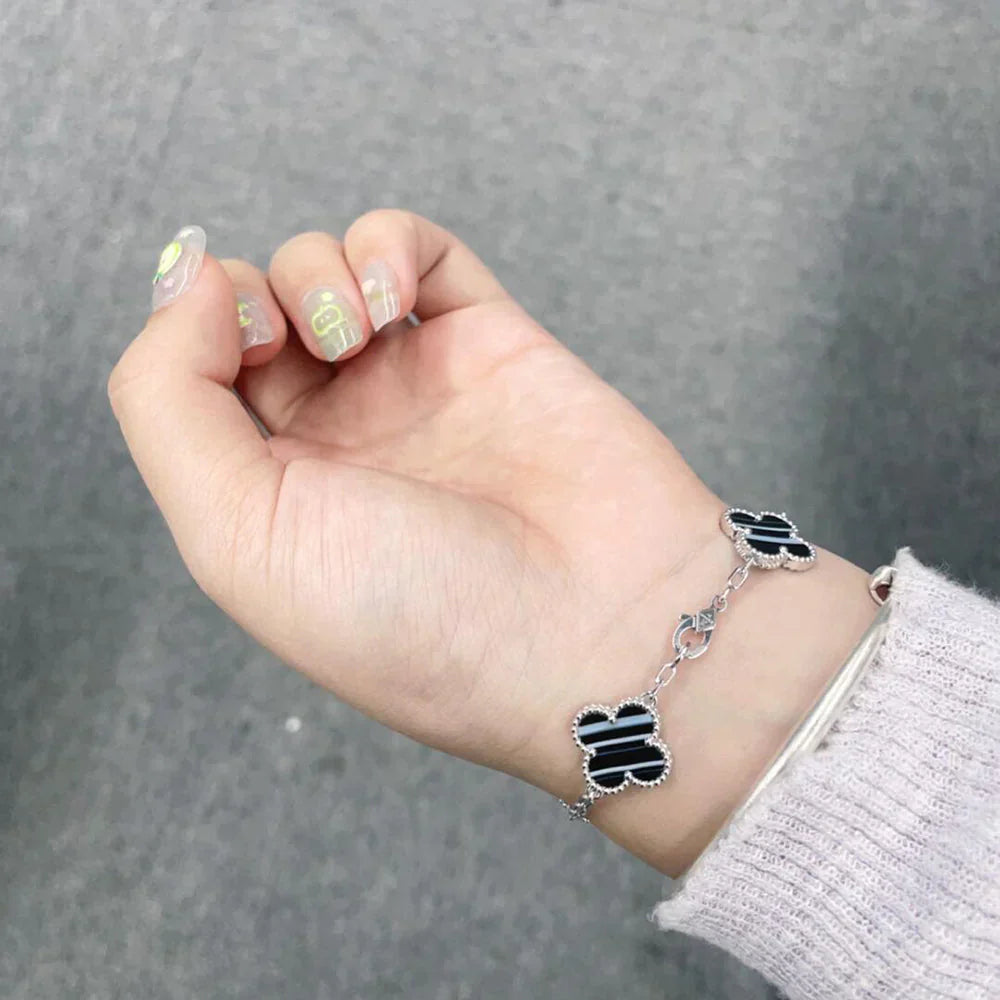 [Twinkle jewelry]New  CLOVER 5 MOTIF PULSAR STONE BRACELET COLLECTION