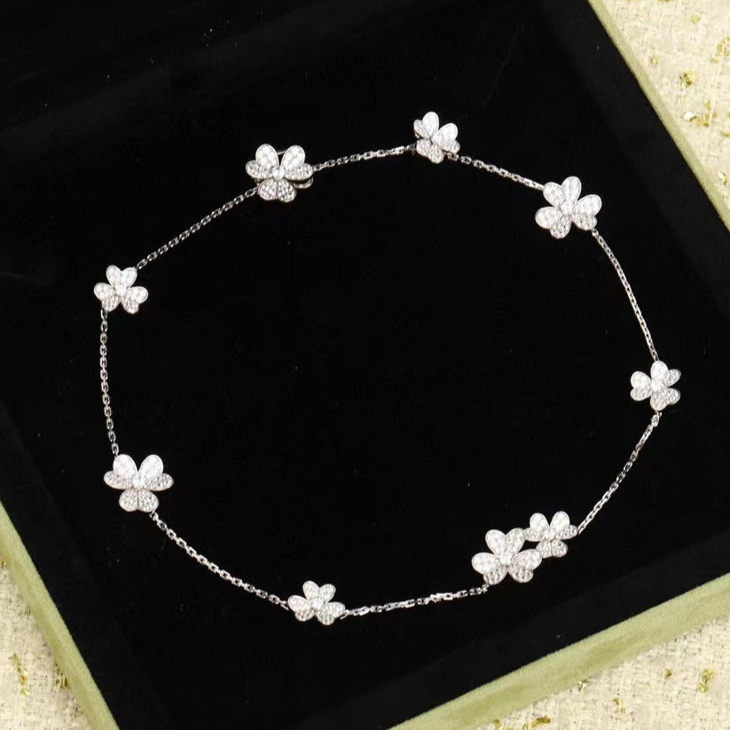 ¡®Twinkle jewelry¡¯FRIVOLE SILVER 9 FLOWERS NECKLACE