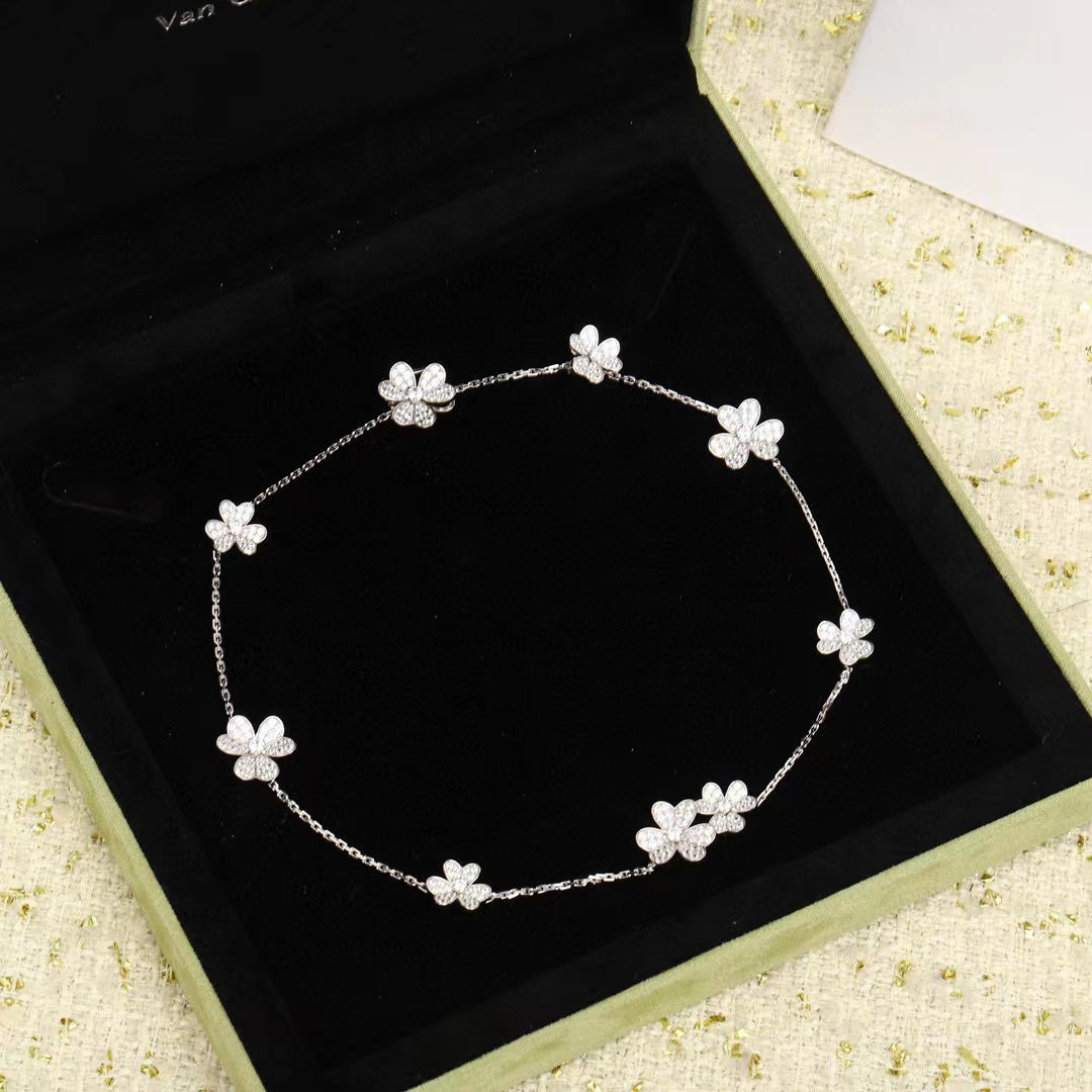 ¡®Twinkle jewelry¡¯FRIVOLE SILVER 9 FLOWERS NECKLACE