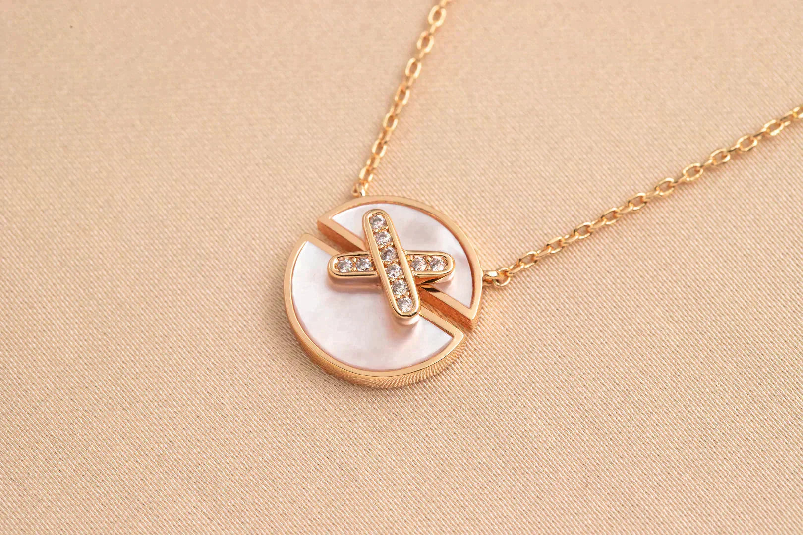 ¡®Twinkle jewelry¡¯JEUX DE ROSE GOLD DIAMOND NECKLACE