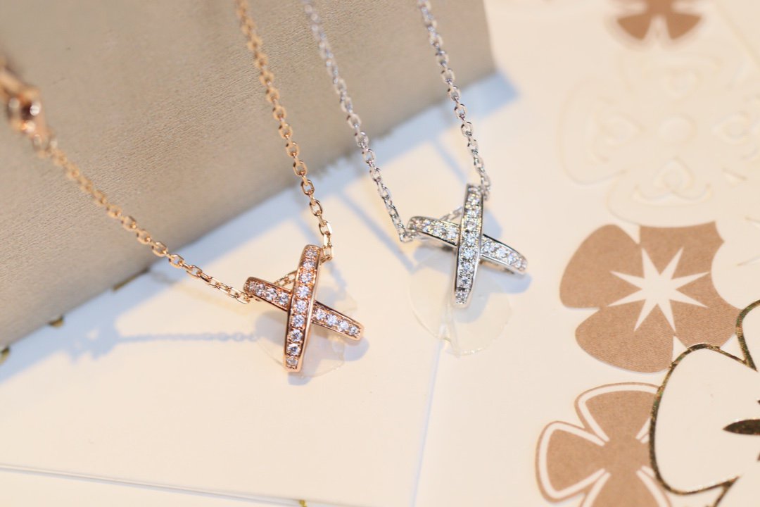 ¡®Twinkle jewelry¡¯JEUX DE DIAMOND NECKLACE