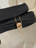 ¡®Twinkle jewelry¡¯BEE LOVE DIAMOND NECKLACE