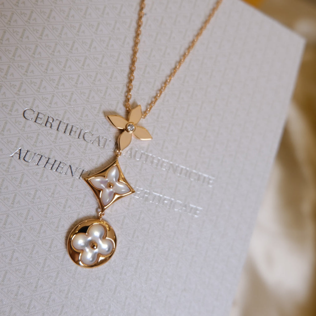 ¡®Twinkle jewelry¡¯COLOR BLOSSOM LARIAT NECKLACE PINK GOLD WHITE MOTHER PEARL AND DIAMOND