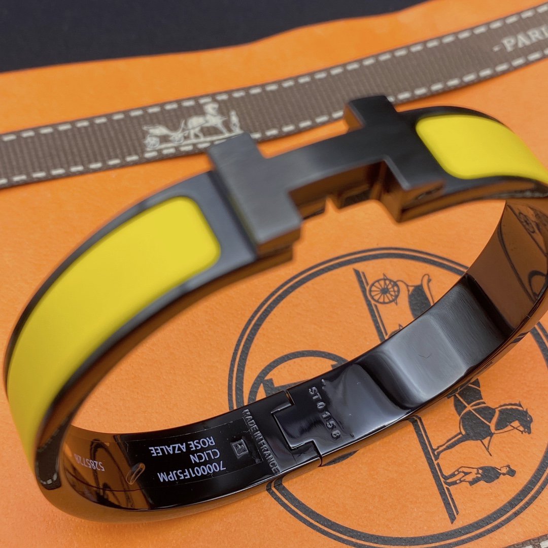 ¡®Twinkle jewelry¡¯CLIC HM SO BLACK YELLOW BRACELET