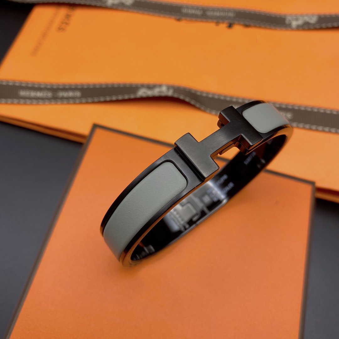 ¡®Twinkle jewelry¡¯CLIC HM SO BLACK GREY BRACELET