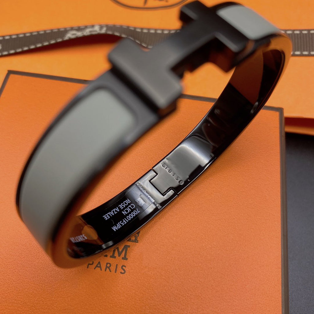 ¡®Twinkle jewelry¡¯CLIC HM SO BLACK GREY BRACELET
