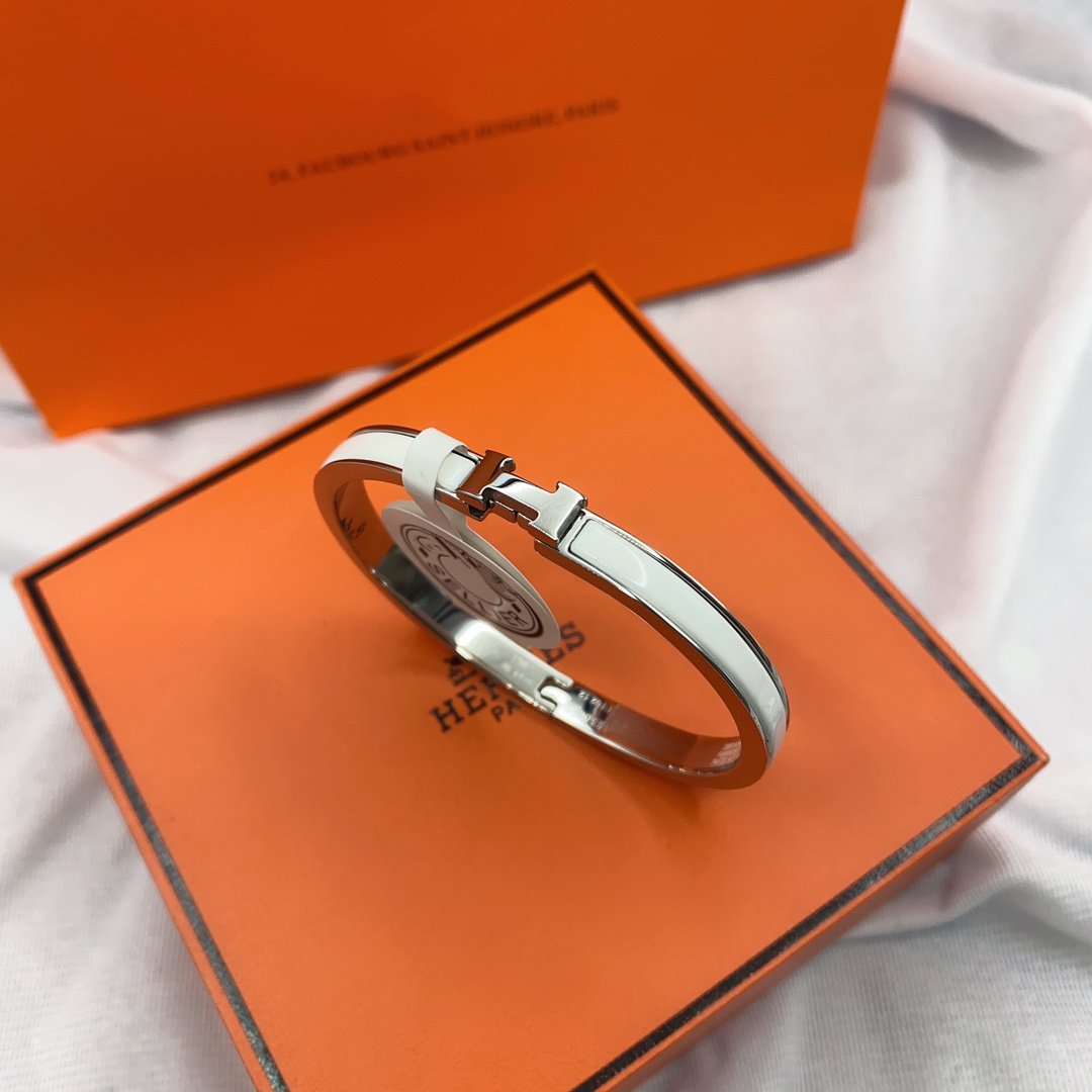 ¡®Twinkle jewelry¡¯CLASSIC HM CLIC WHITE 8MM ENAMEL BRACELET